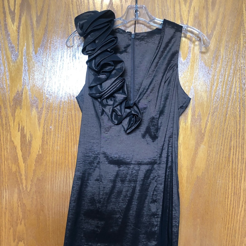 Party dress, bronze color